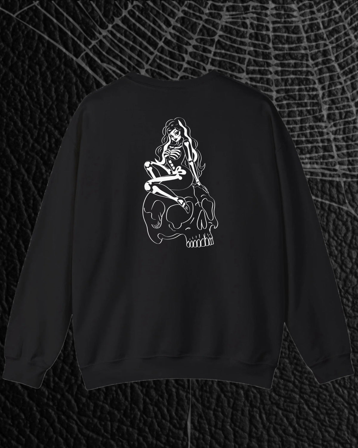 Dead Ghoul Pinup  T/Sweatshirt/Hoodie