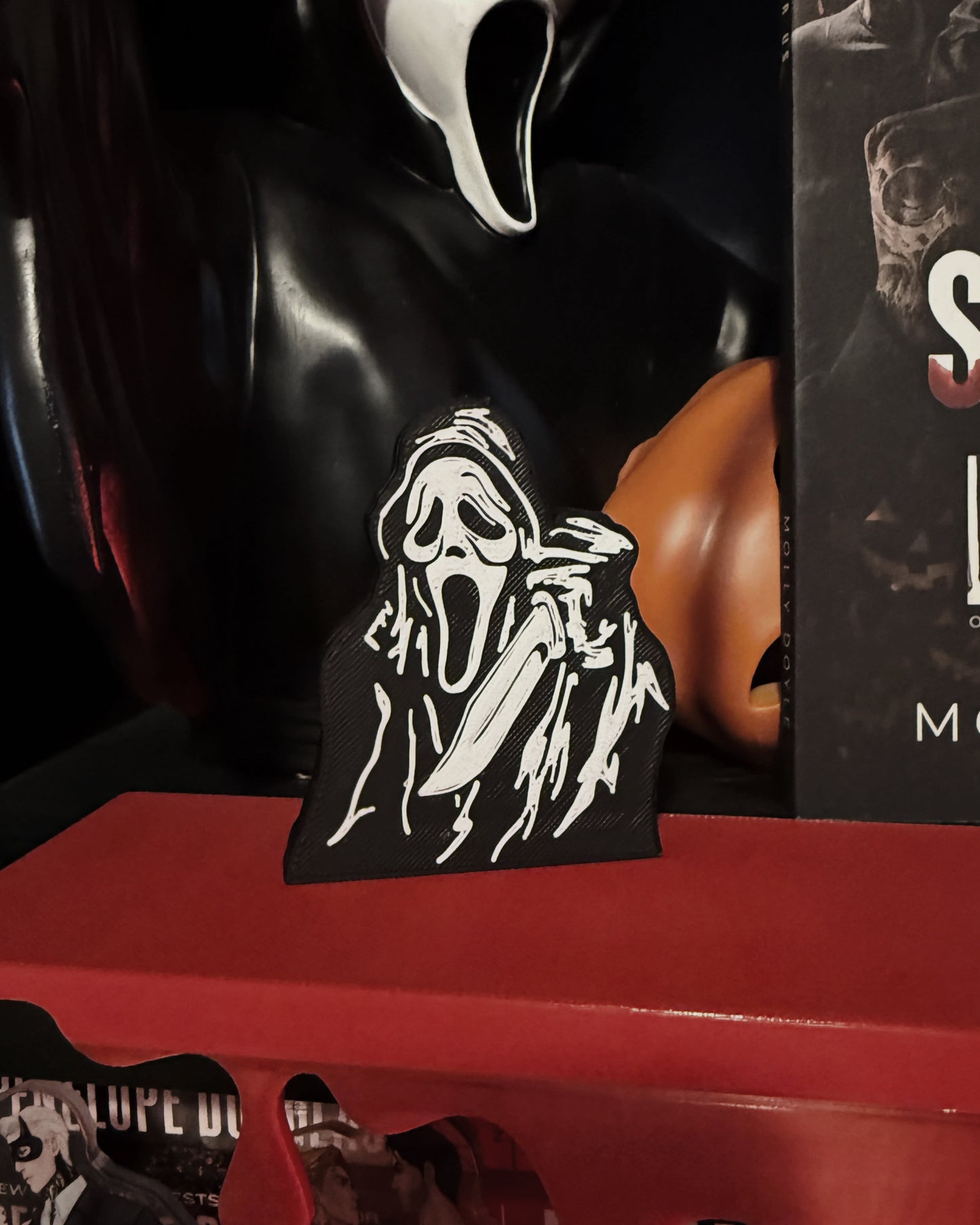 Ghosty Artwork Holder