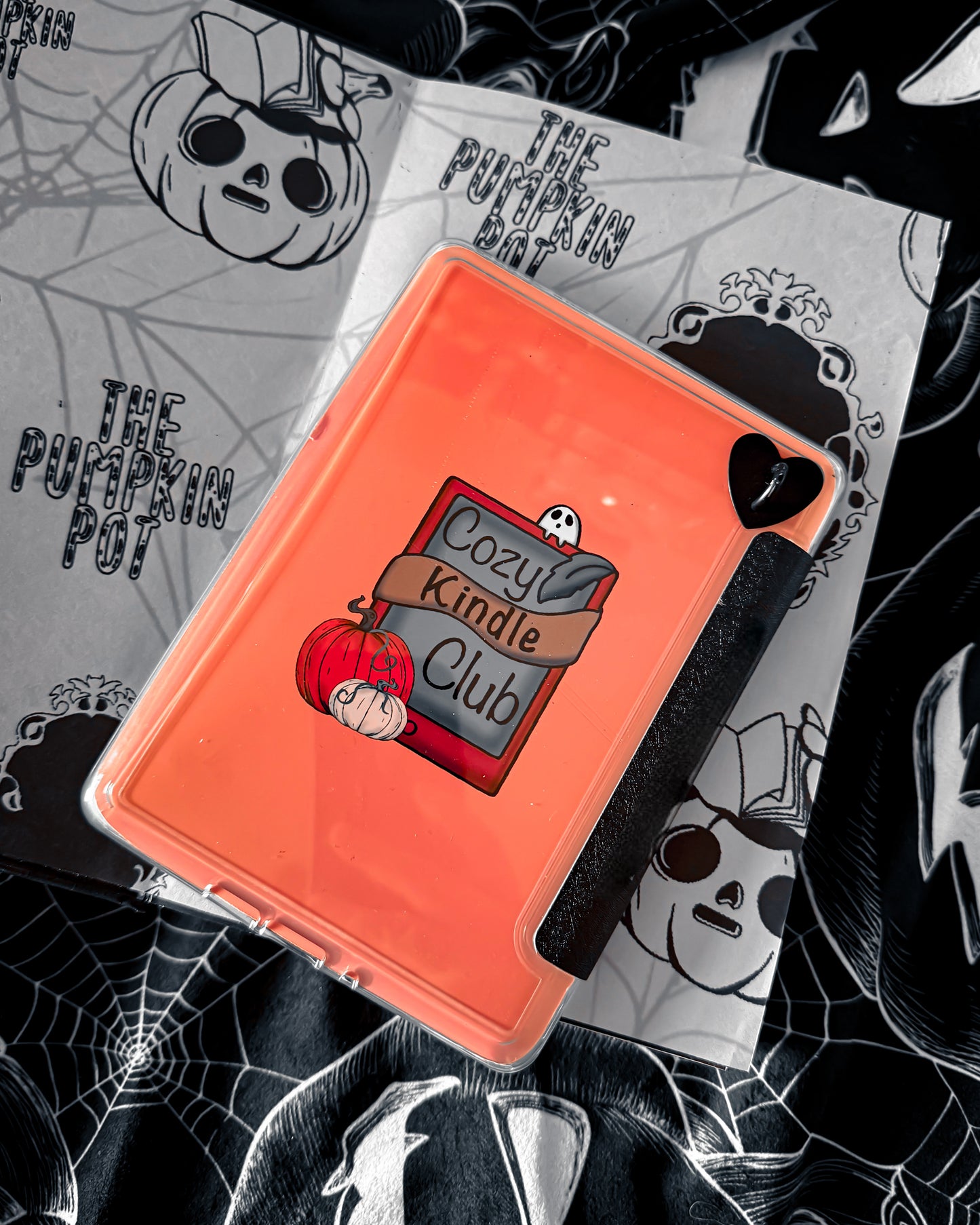 Cozy Kindle Club Kindle Insert/Skin