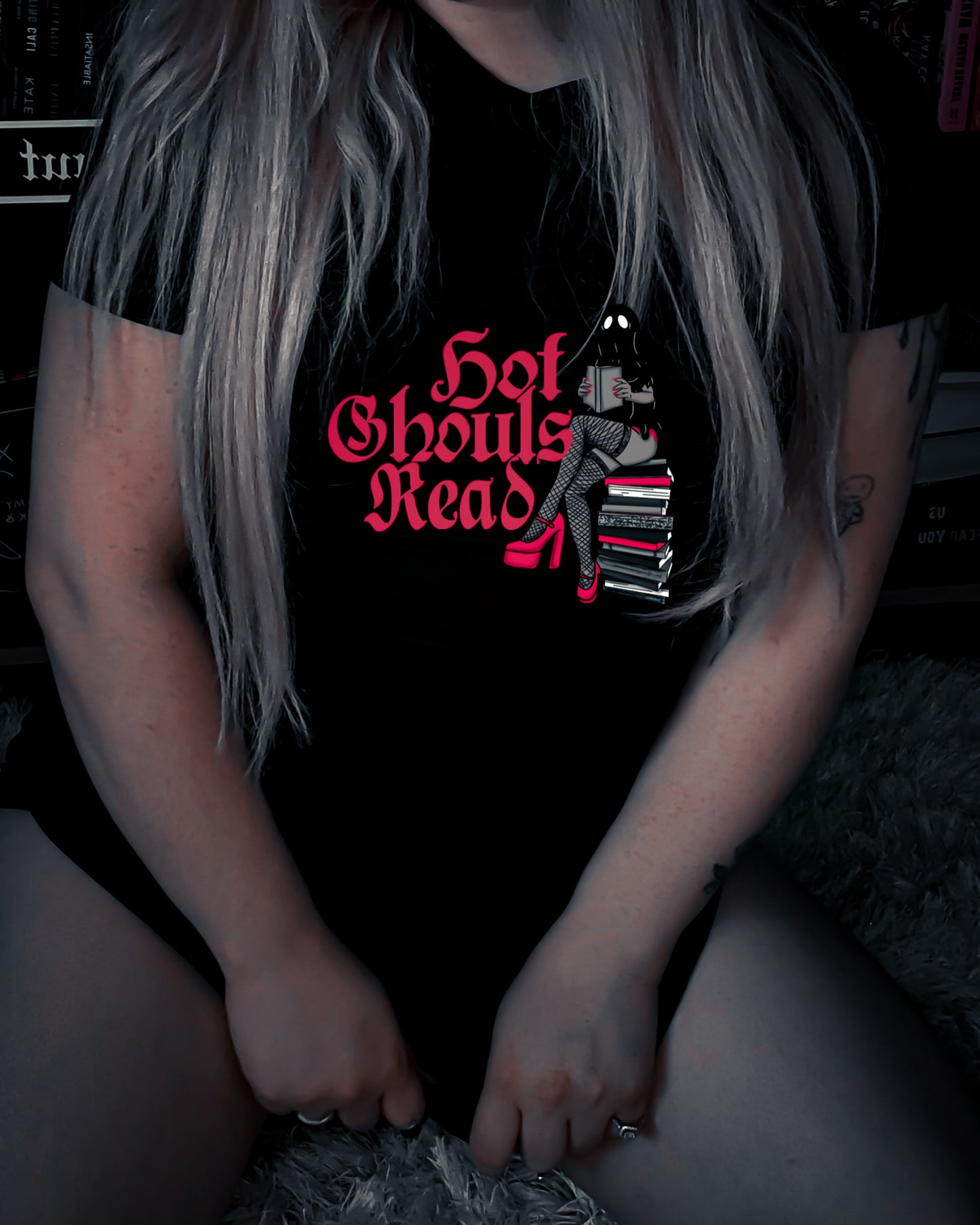 Hot Ghouls Read T/Sweatshirt/Hoodie (Copy)