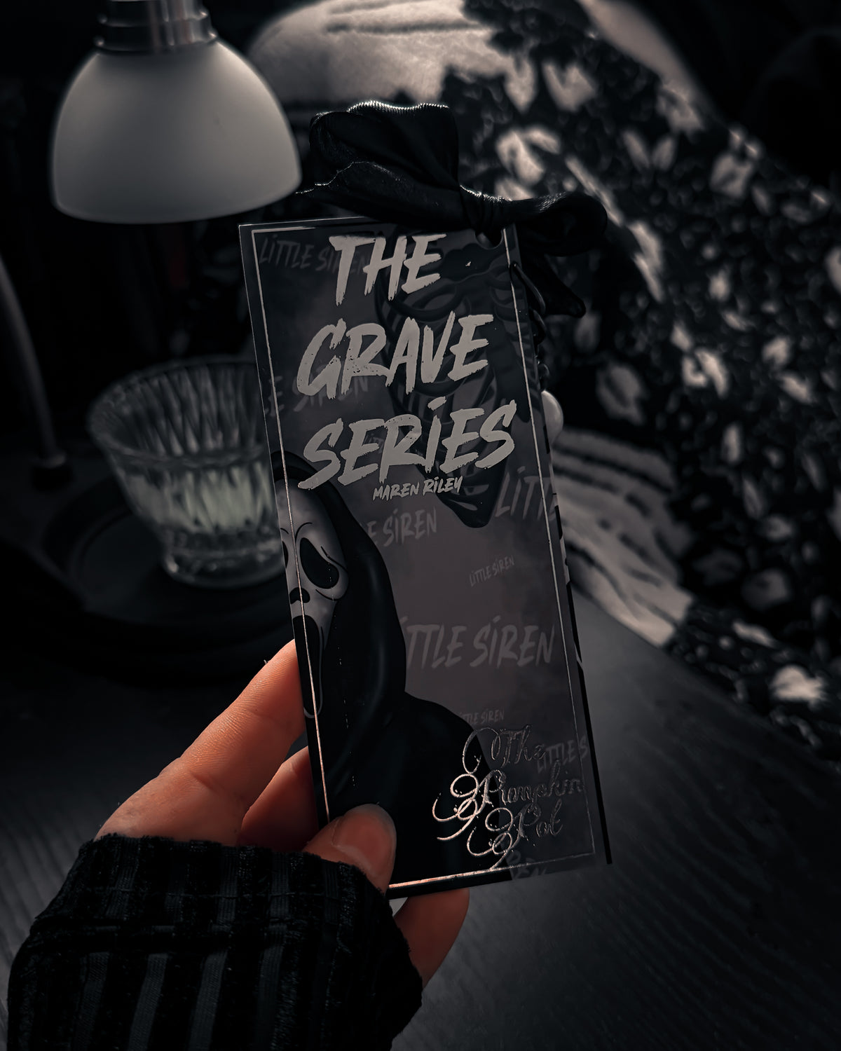 Tarot Cham Bookmark - Graves by Maren Riley