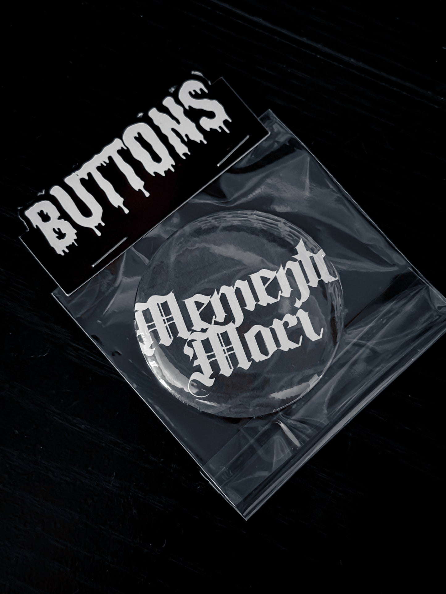 Memento Mori Button